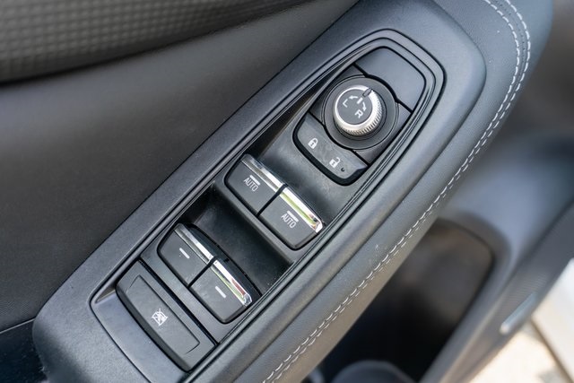 2021 Subaru Forester Touring photo 14