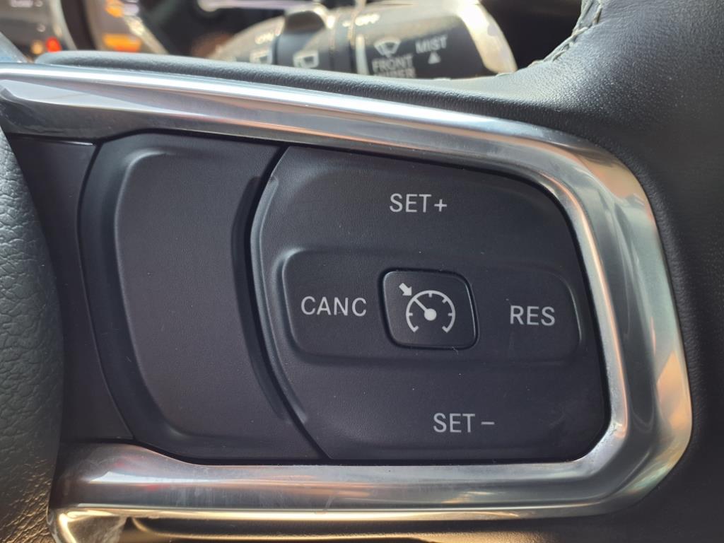 2022 Jeep Wrangler Unlimited Sahara 4xe photo 25