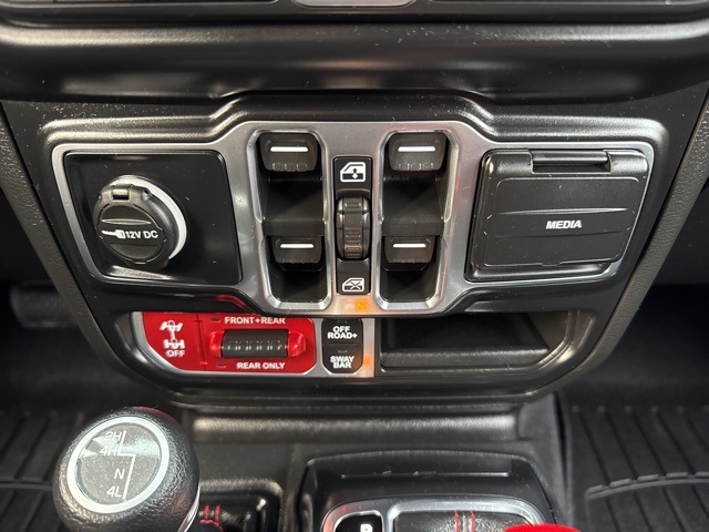 2022 Jeep Wrangler Unlimited Rubicon photo 31