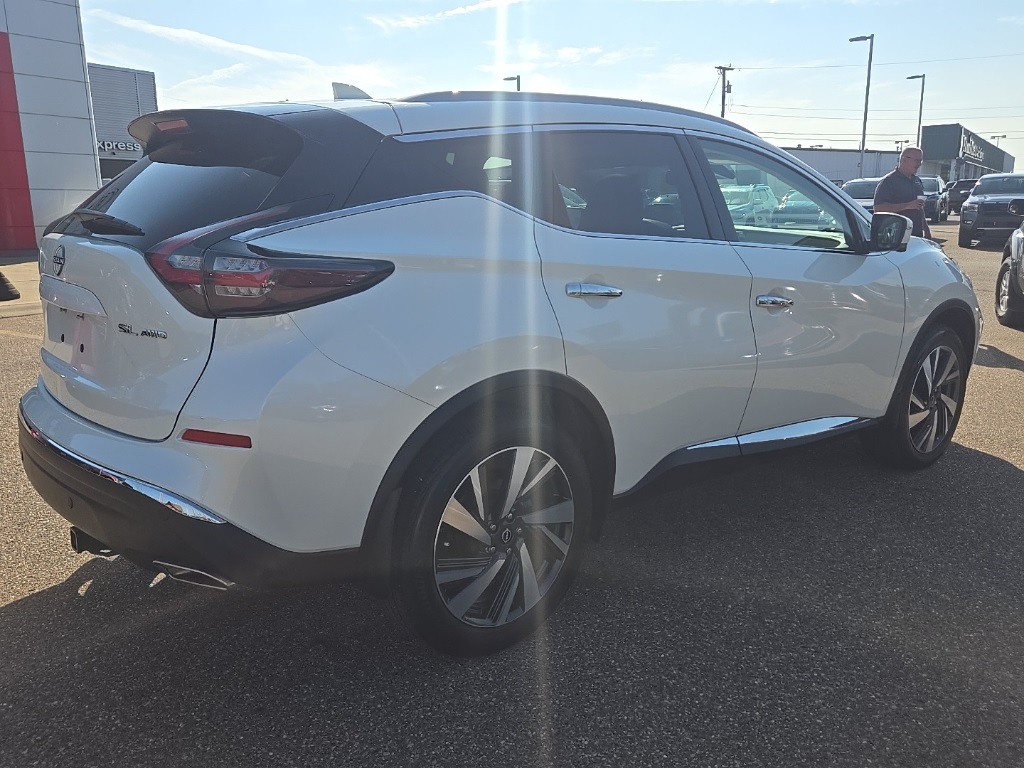 2023 Nissan Murano SL photo 7