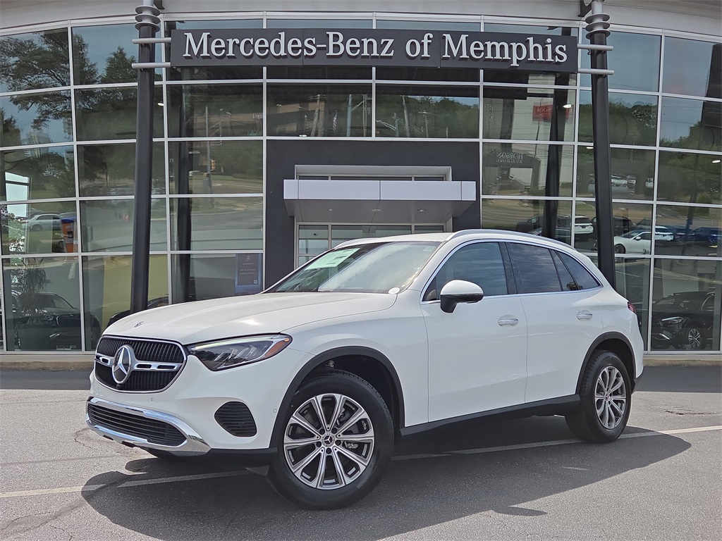 2025 Mercedes-Benz GLC Base's photo