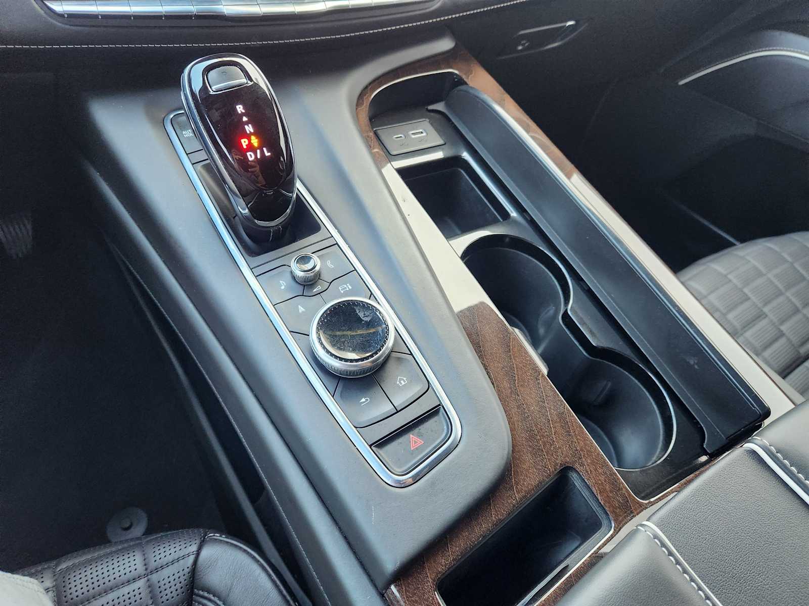 2023 Cadillac Escalade ESV Sport Platinum photo 16