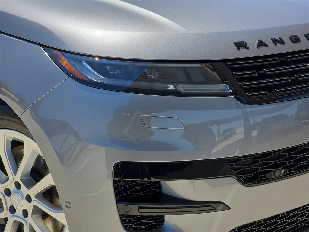 2025 Land Rover Range Rover Sport SE photo 27
