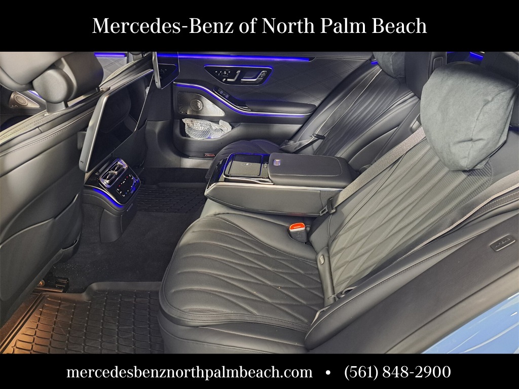 2025 Mercedes Benz S 63 e AMG 4MATIC photo 9