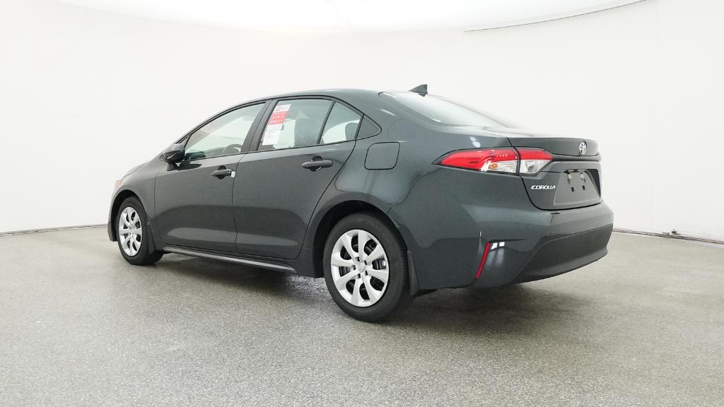2025 Toyota Corolla LE photo 13