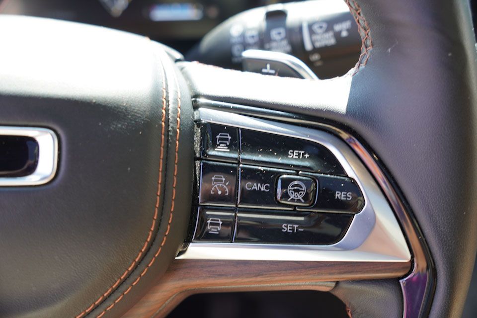 2024 Jeep Grand Cherokee L Summit photo 34