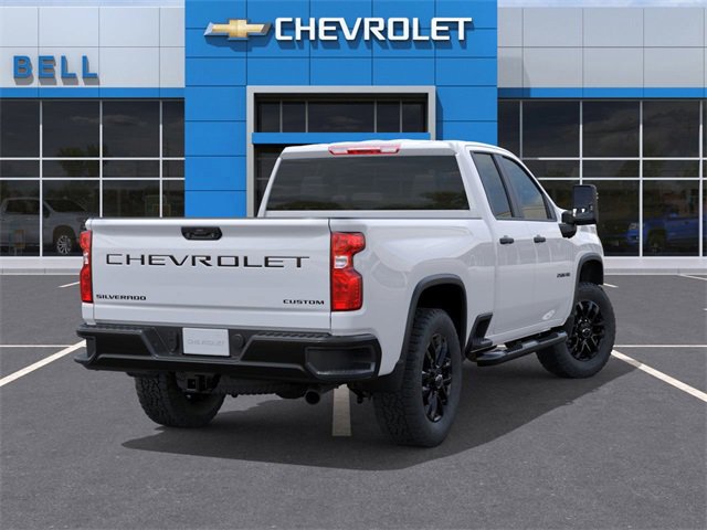 2026 Chevrolet Silverado 2500HD Custom photo 4