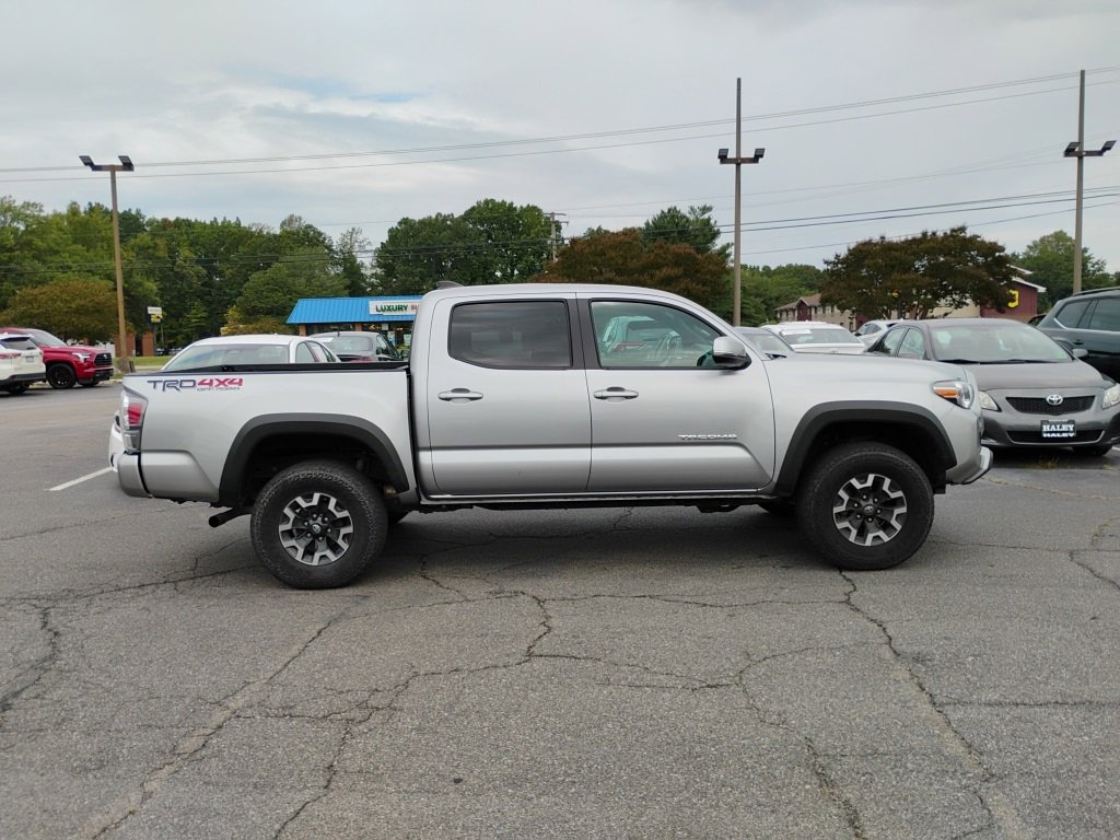2023 Toyota Tacoma TRD Off-Road 4x4 photo 2