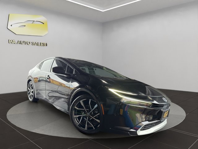 2023 Toyota Prius Prime XSE's photo