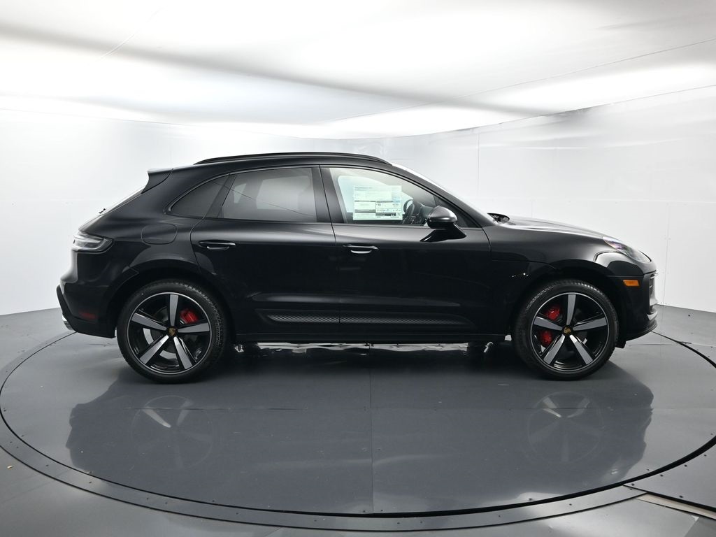 2026 Porsche Macan S photo 15