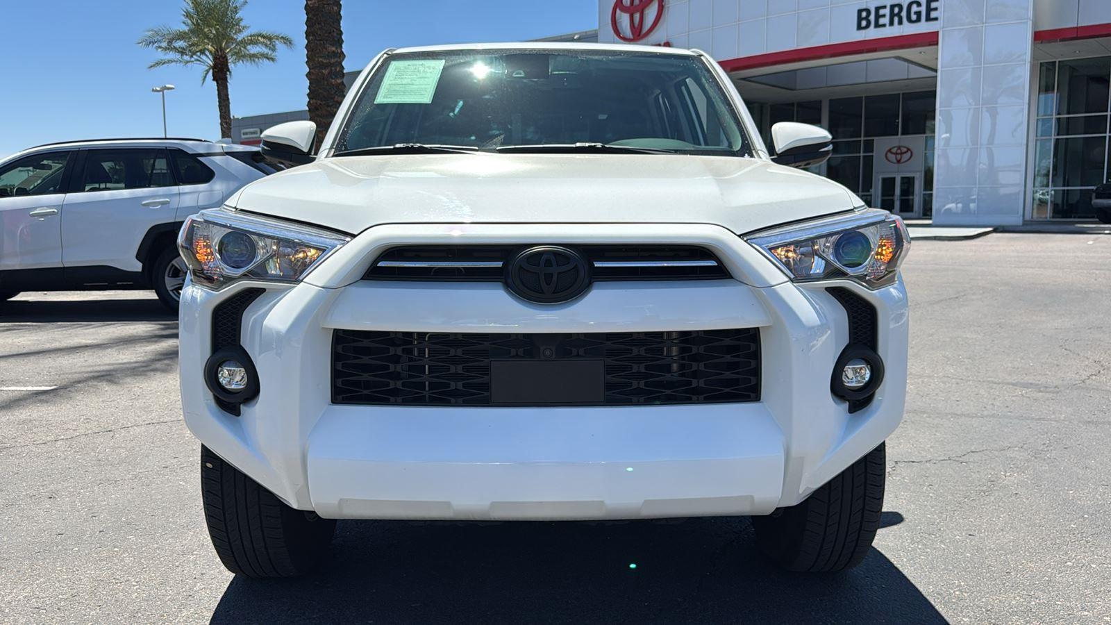 2023 Toyota 4Runner SR5 Premium photo 2