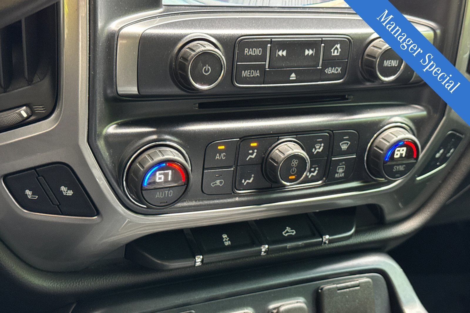 2016 Chevrolet Silverado 1500 LT photo 12