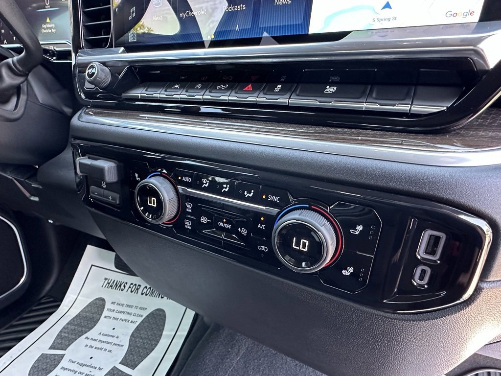 2025 Chevrolet Silverado 1500 LT photo 13