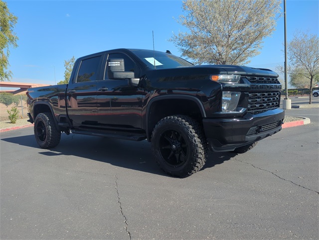 2022 Chevrolet Silverado 2500HD Custom's photo