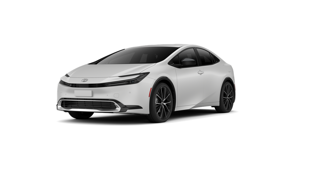 2026 Toyota Prius XLE's photo