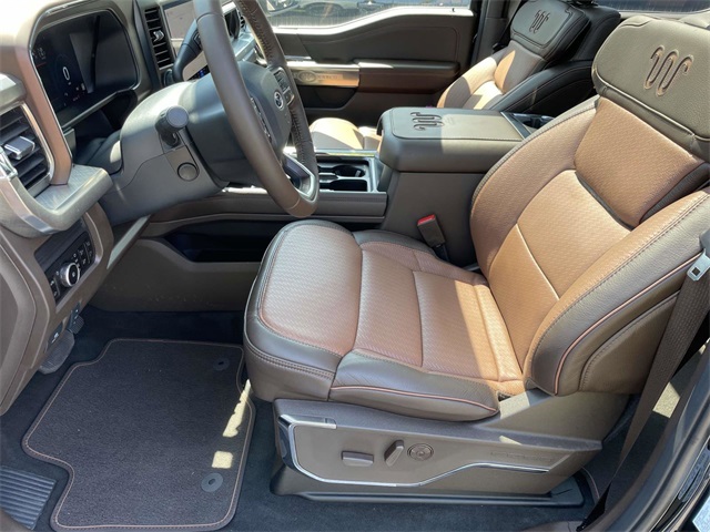 2025 Ford F-250 King Ranch photo 8
