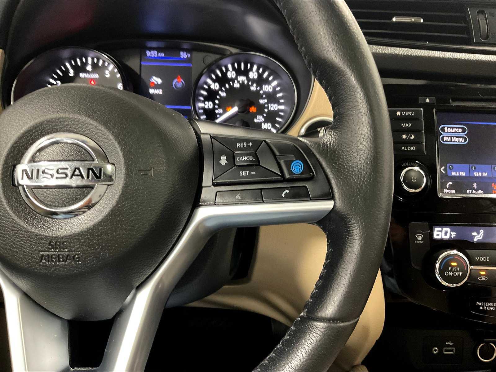 2019 Nissan Rogue SL photo 23