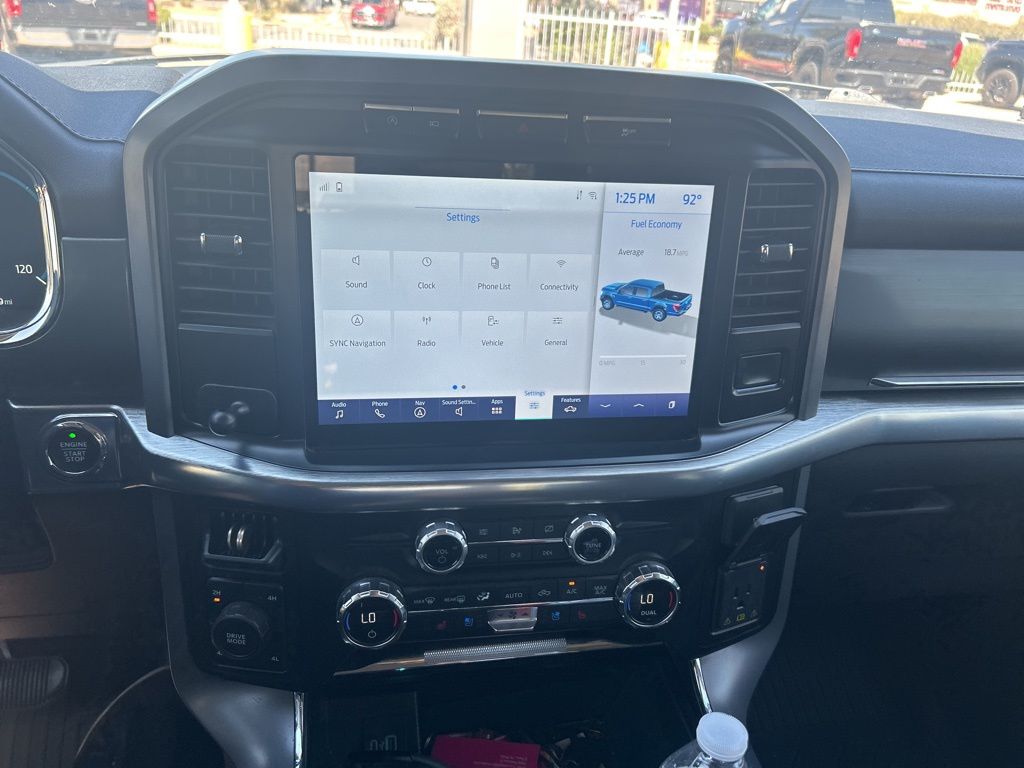 2021 Ford F-150 Lariat photo 12