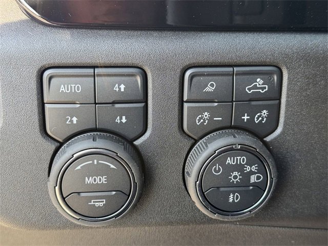 2025 Chevrolet Silverado 1500 High Country photo 27