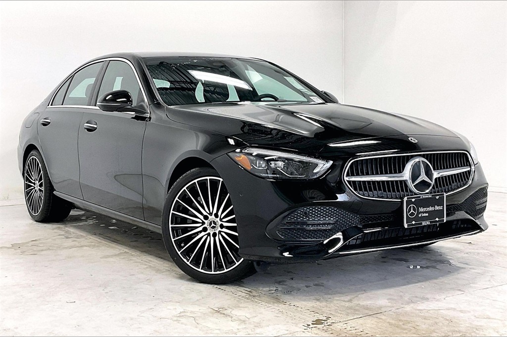 2026 Mercedes-Benz C-Class Sedan C 300's photo