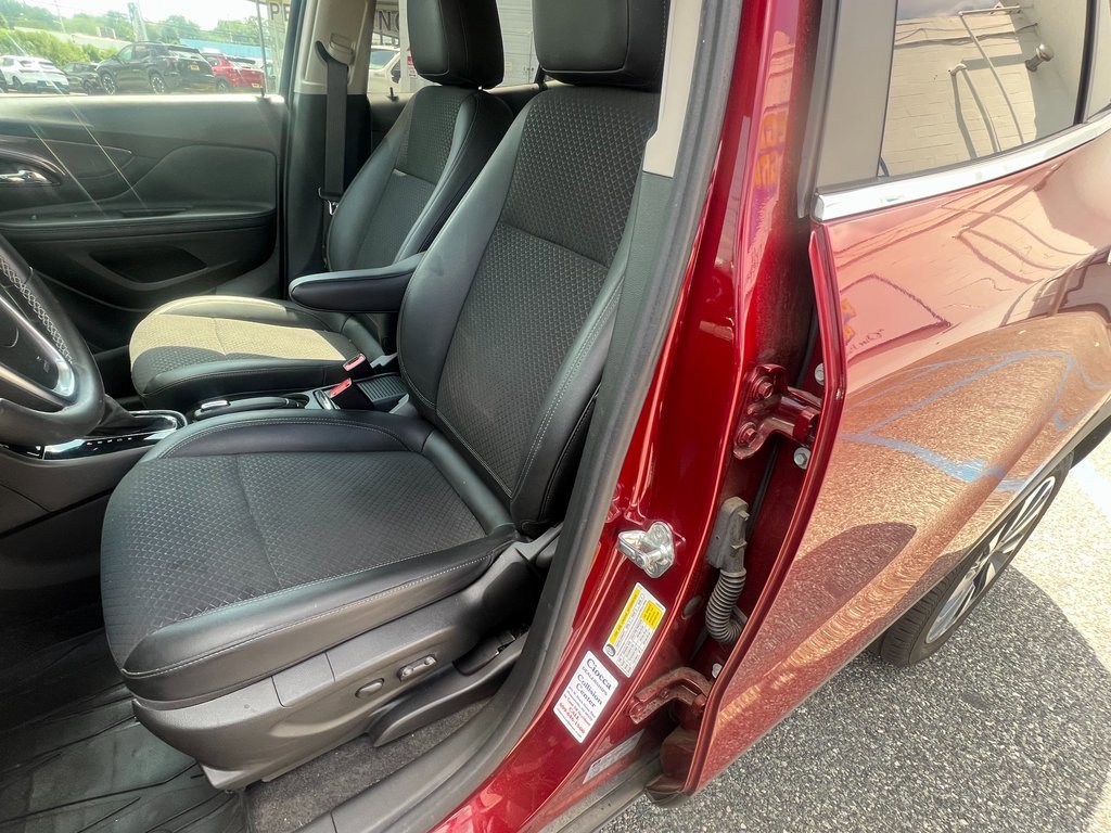 2022 Buick Encore Preferred photo 10