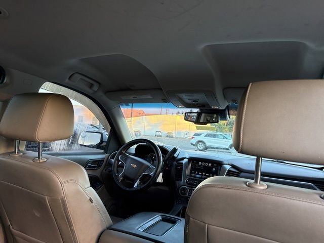2018 Chevrolet Suburban LT photo 27