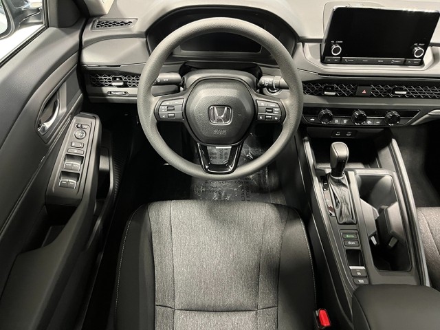 2025 Honda Accord 1.5T SE photo 15