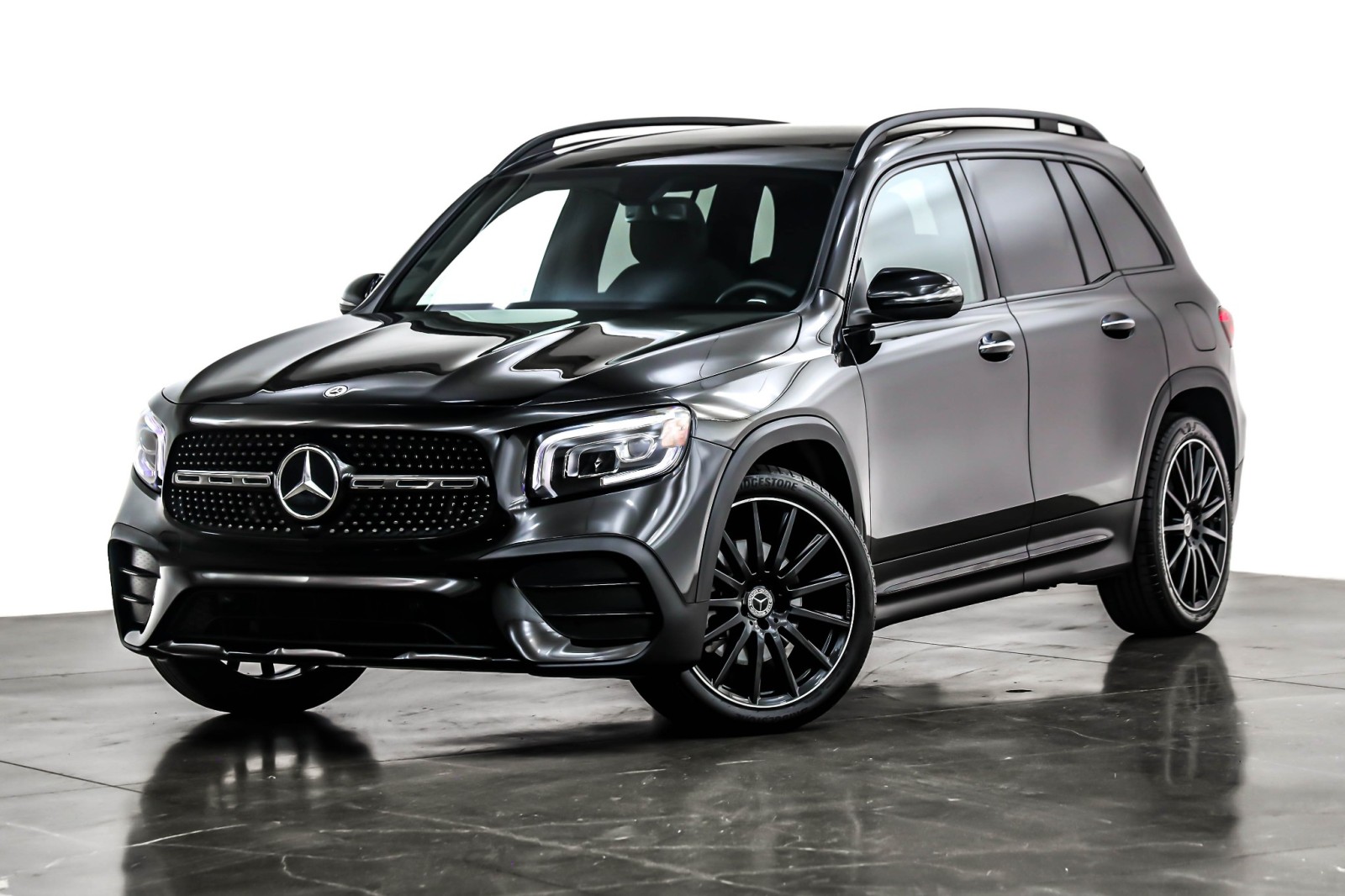 2023 Mercedes-Benz GLB Base