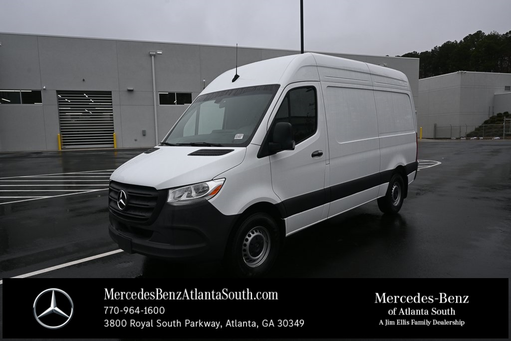 2024 Mercedes-Benz Sprinter Cargo Van Base's photo