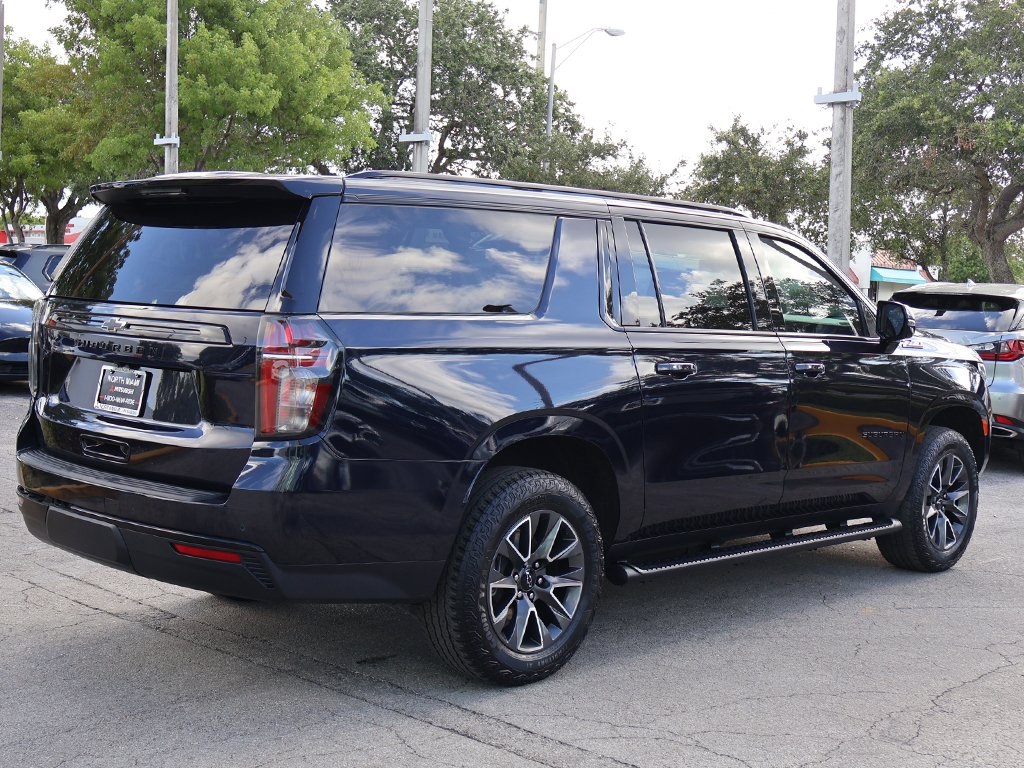 2023 Chevrolet Suburban Z71 photo 11