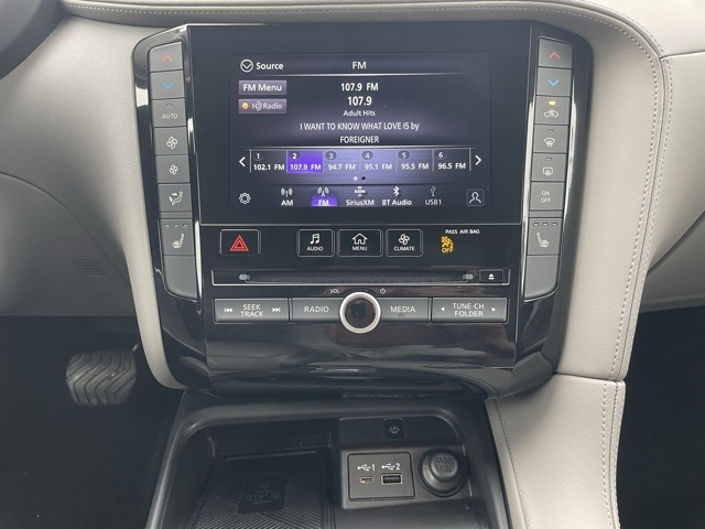 2024 Infiniti QX50 Luxe photo 18