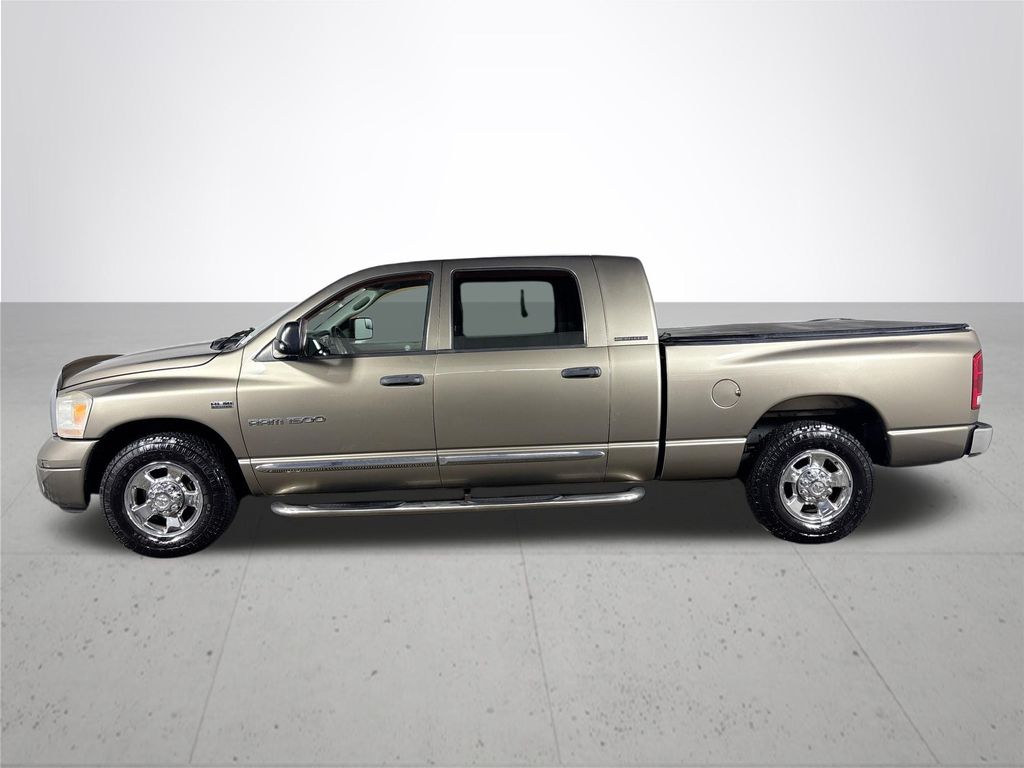 2006 Dodge Ram Laramie photo 8