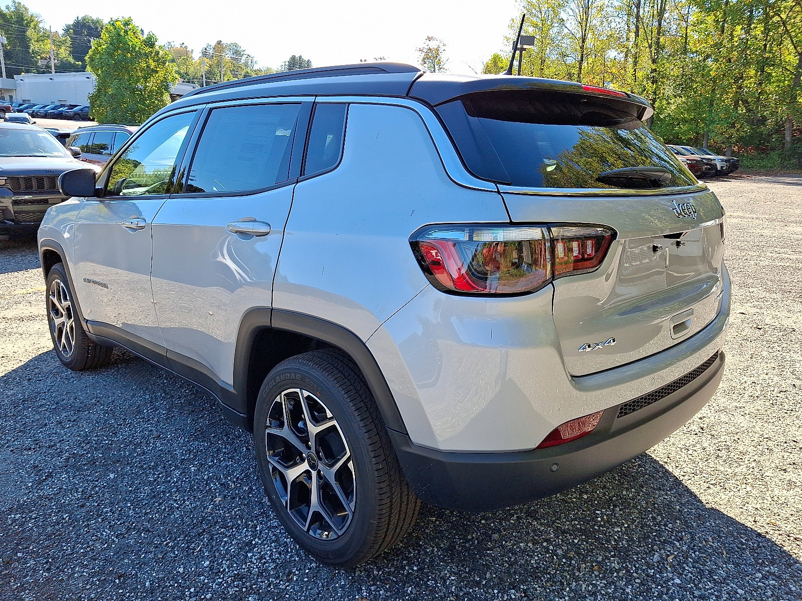 2026 Jeep Compass Limited photo 3