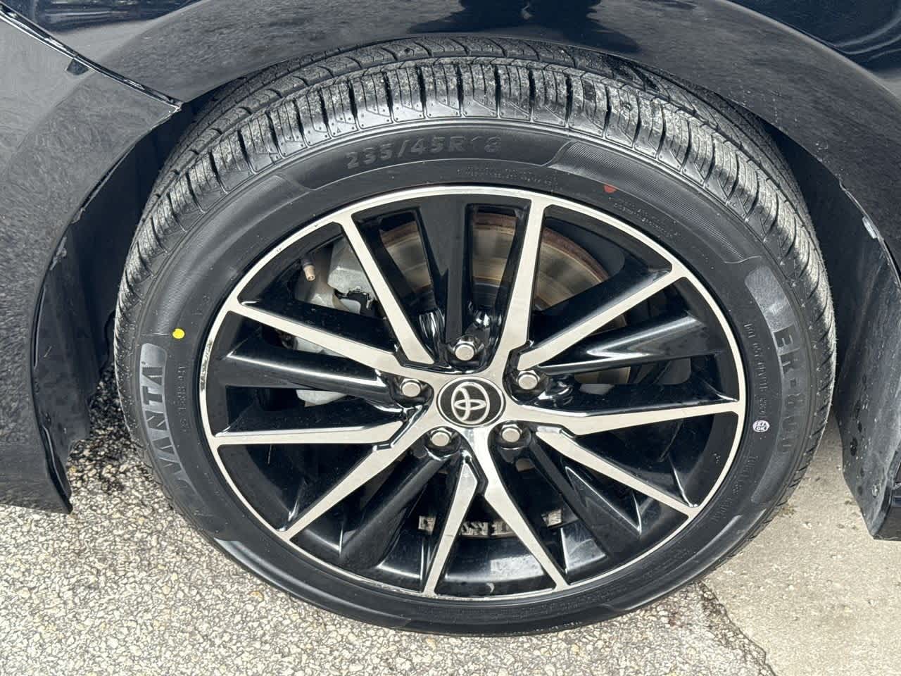 2021 Toyota Camry SE photo 10