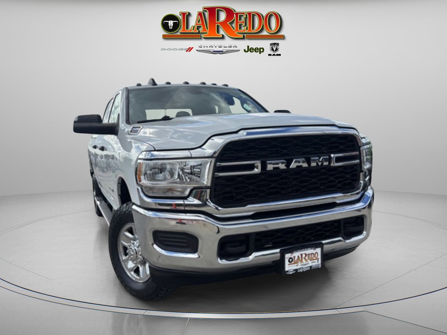 2022 Ram 2500 Tradesman photo 2
