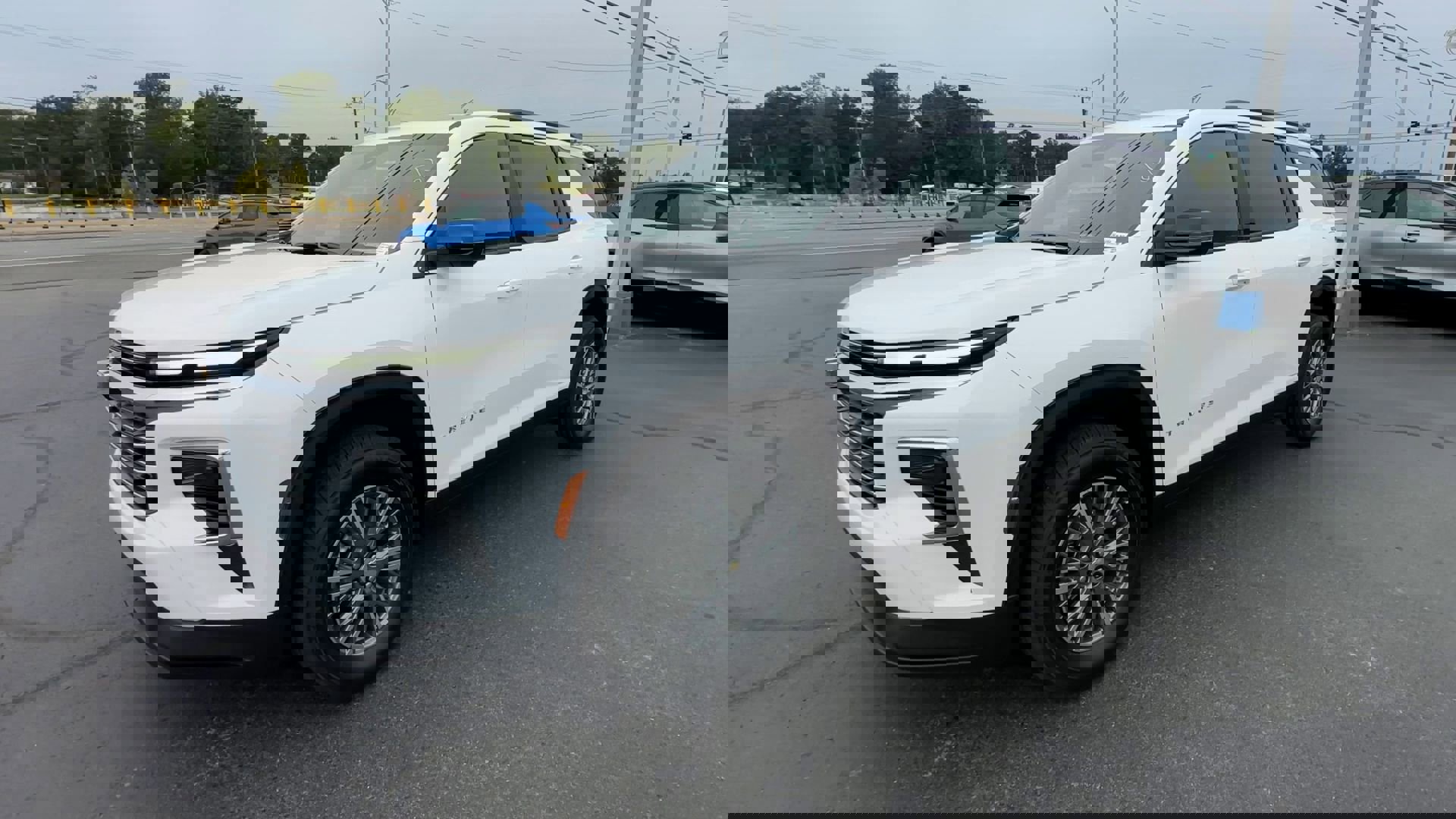 2026 Chevrolet Traverse photo 3