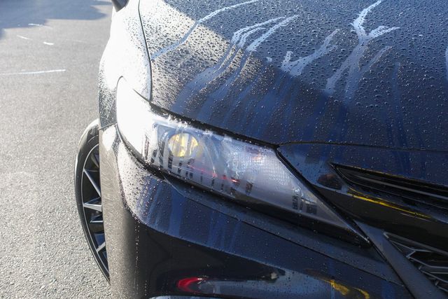 2024 Toyota Camry SE photo 3
