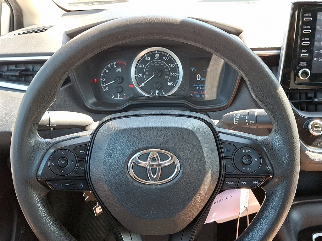 2020 Toyota Corolla LE photo 18