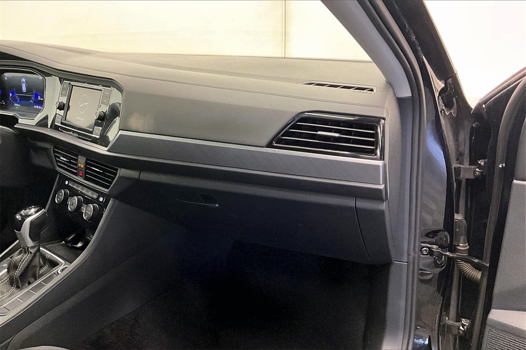 2024 Volkswagen Jetta 1.5T SE photo 13
