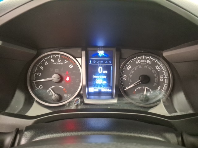 2022 Toyota Tacoma Limited photo 17