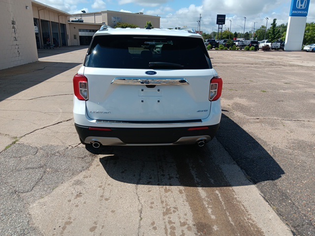 2024 Ford Explorer Limited photo 4
