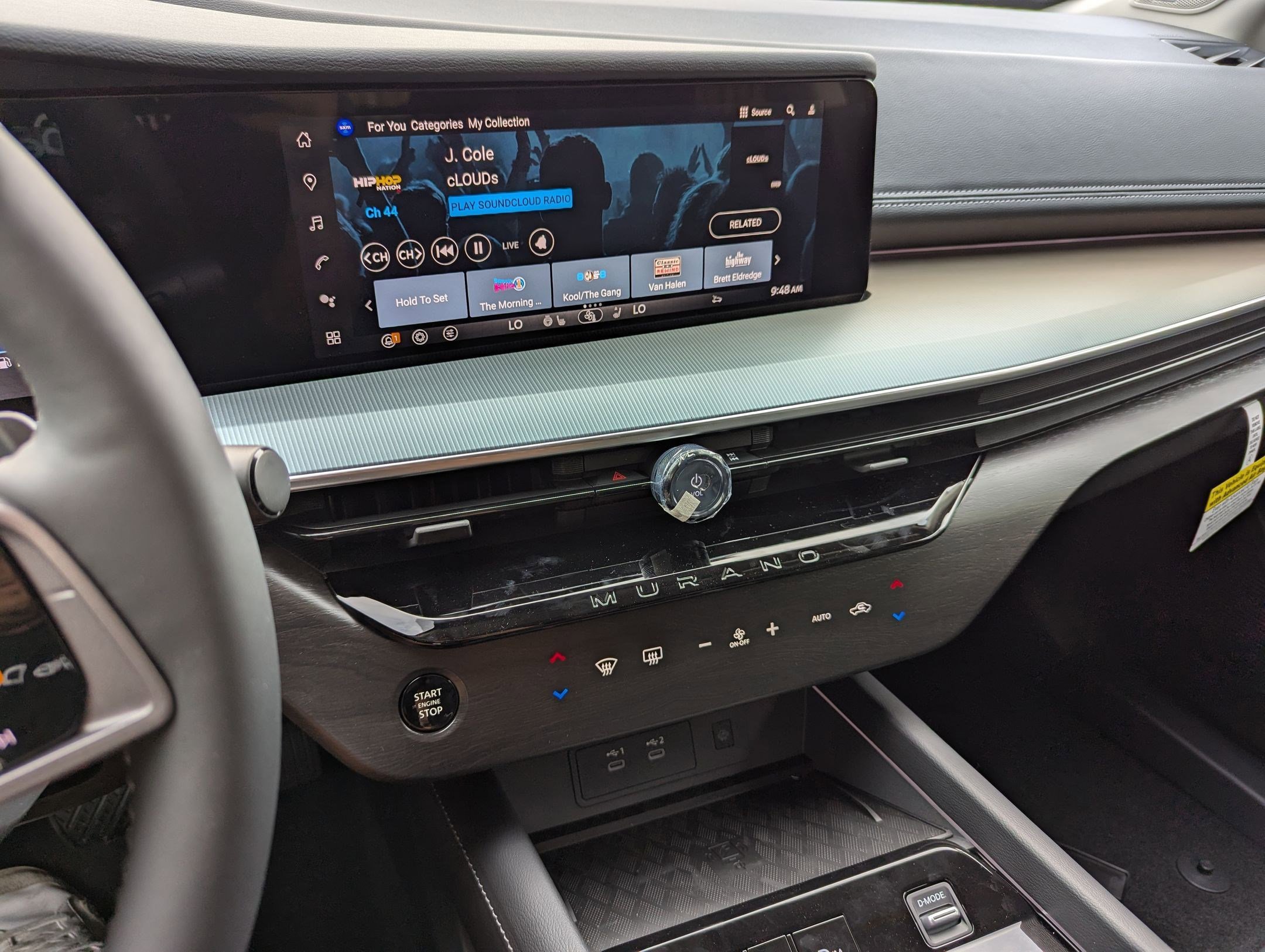 2025 Nissan Murano SL photo 12