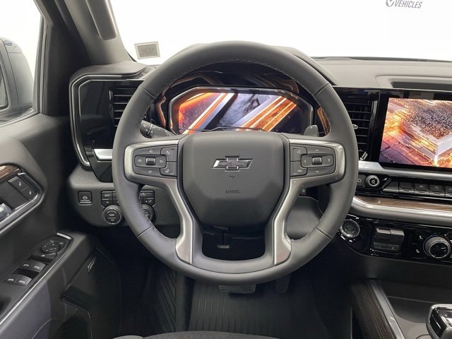 2025 Chevrolet Silverado 1500 RST photo 13