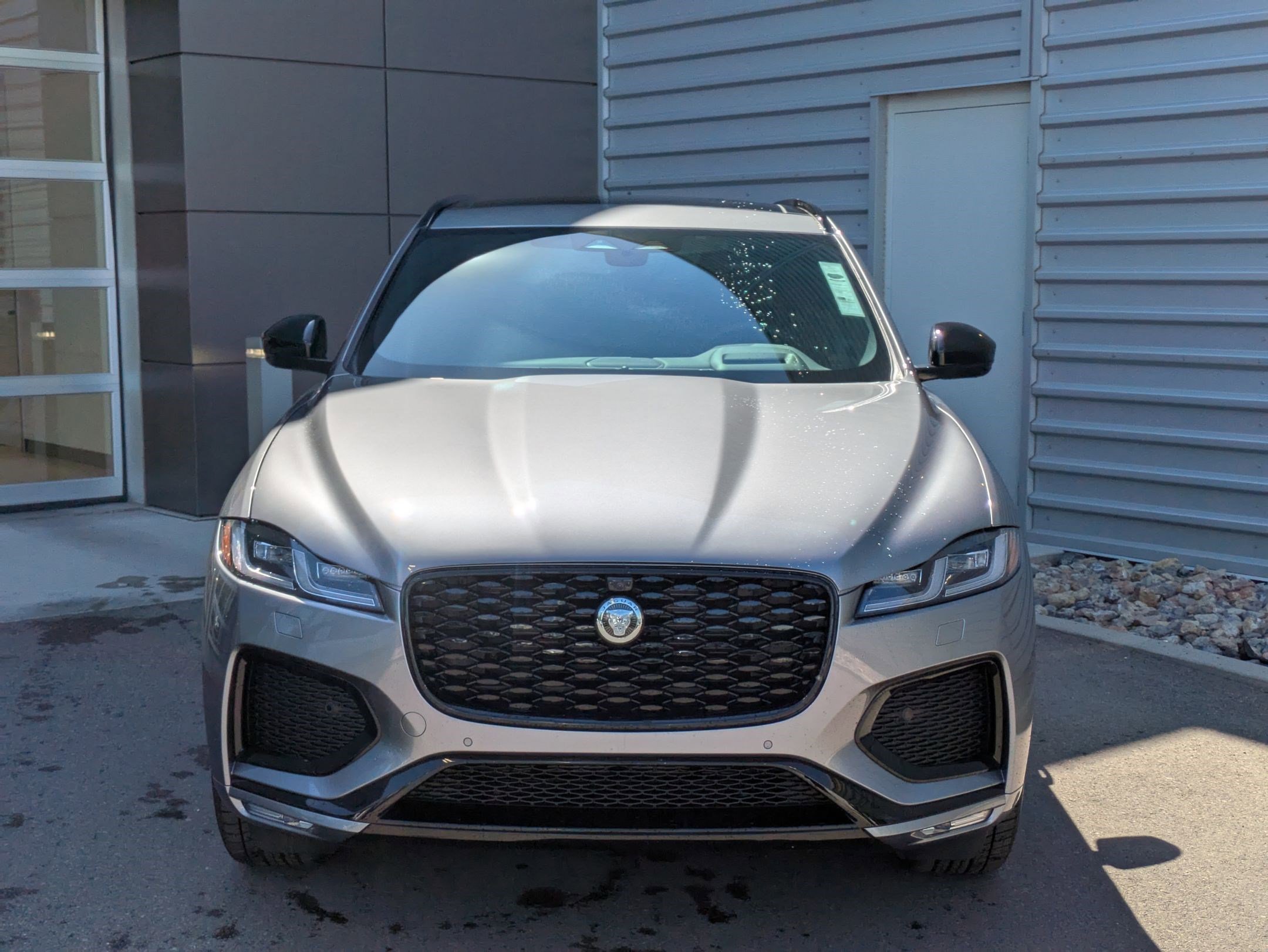 2026 Jaguar F-PACE P250 R-Dynamic S photo 8