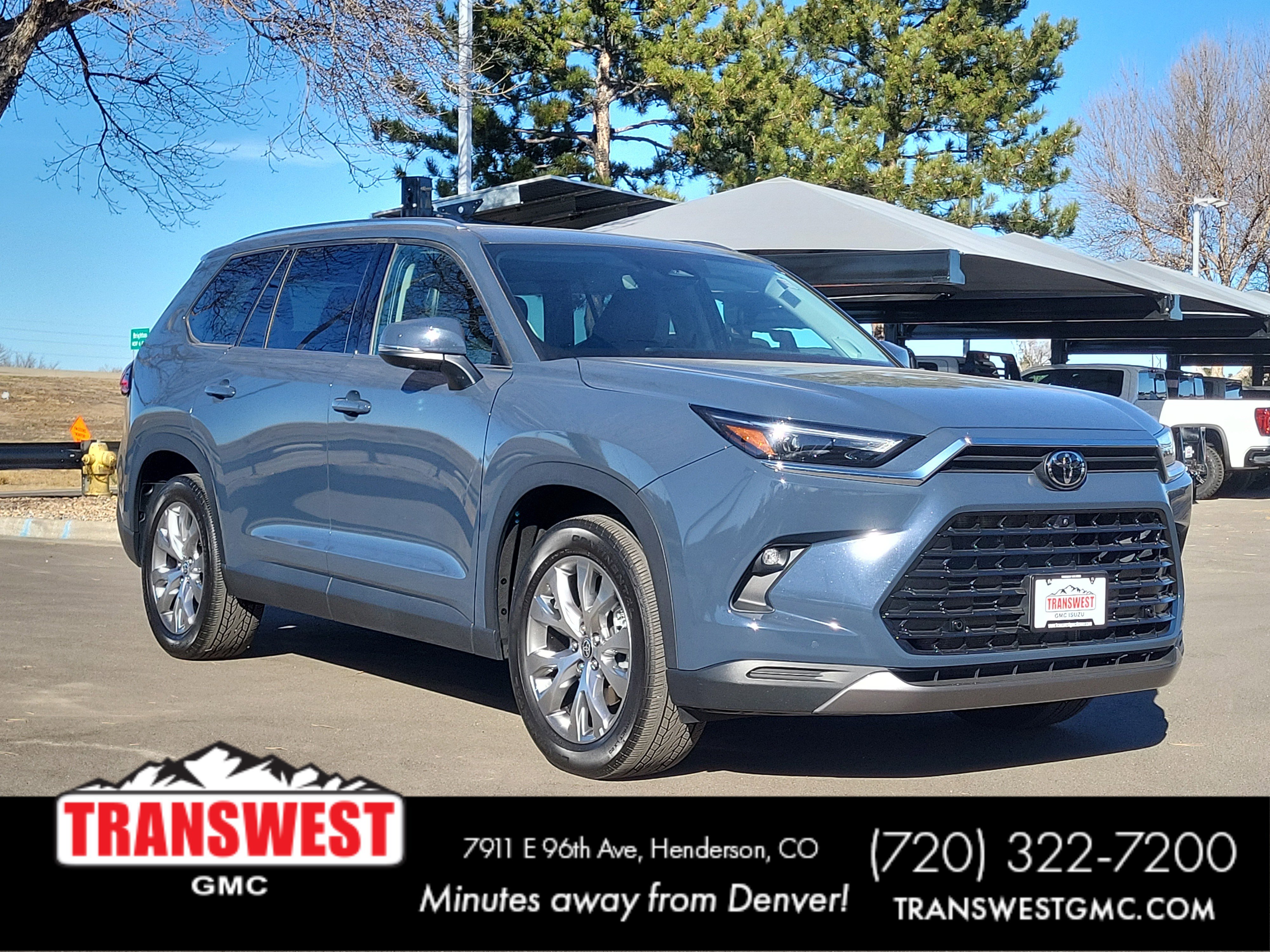 2024 Toyota Grand Highlander Limited's photo