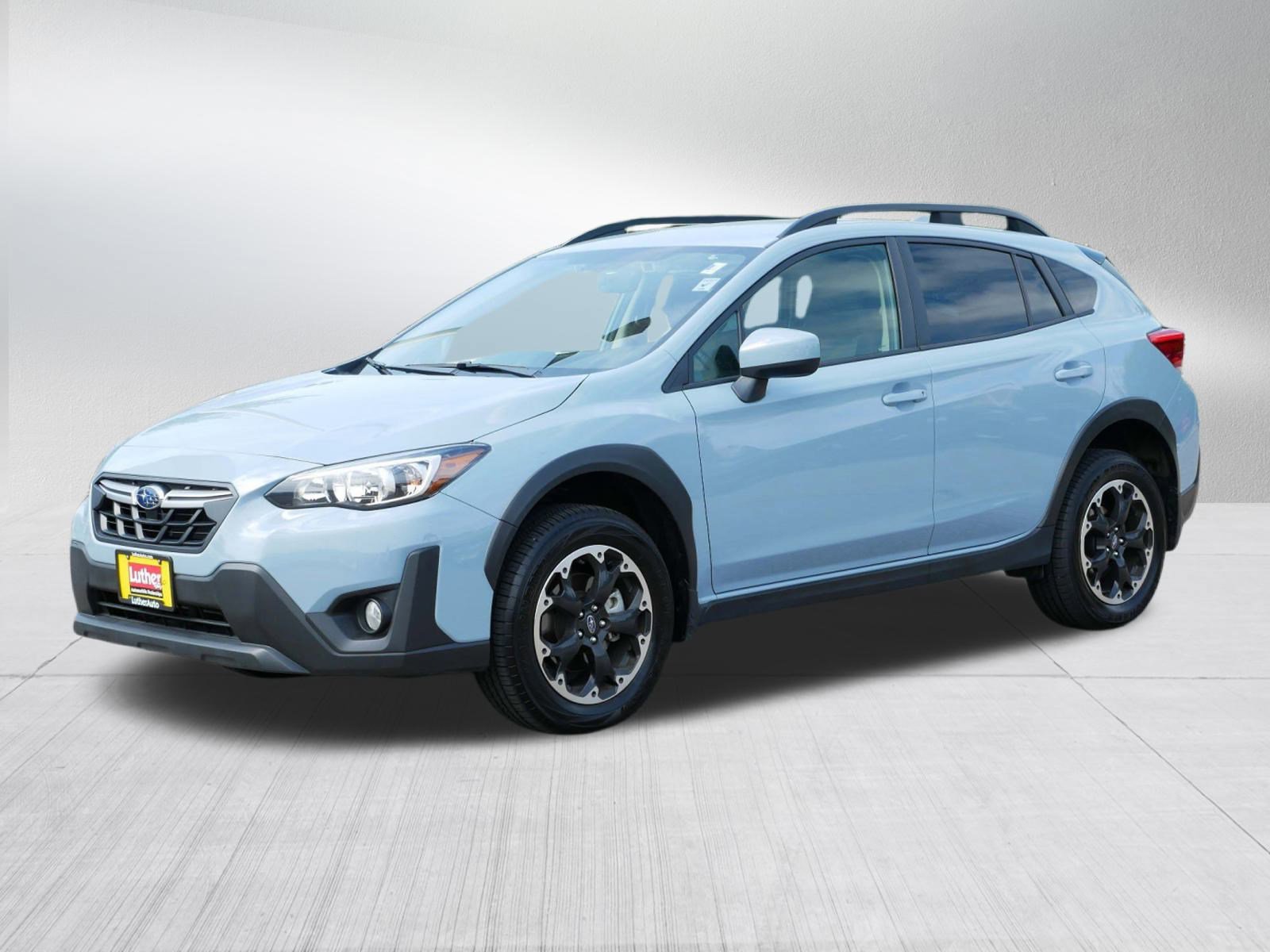 2023 Subaru Crosstrek Premium photo 3