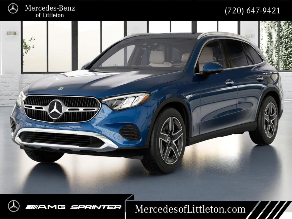 2026 Mercedes-Benz GLC Base's photo