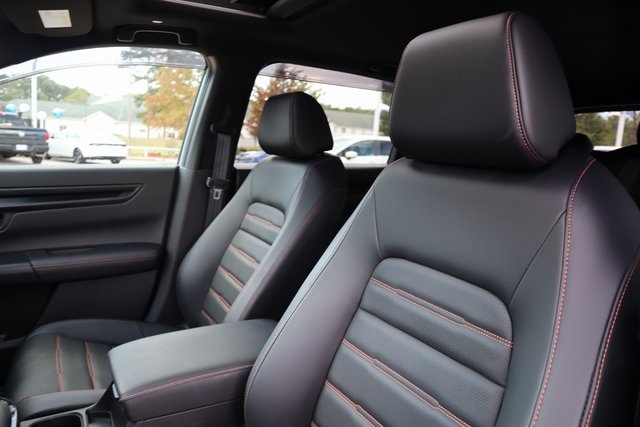 2025 Honda CR-V Hybrid Sport-L photo 17