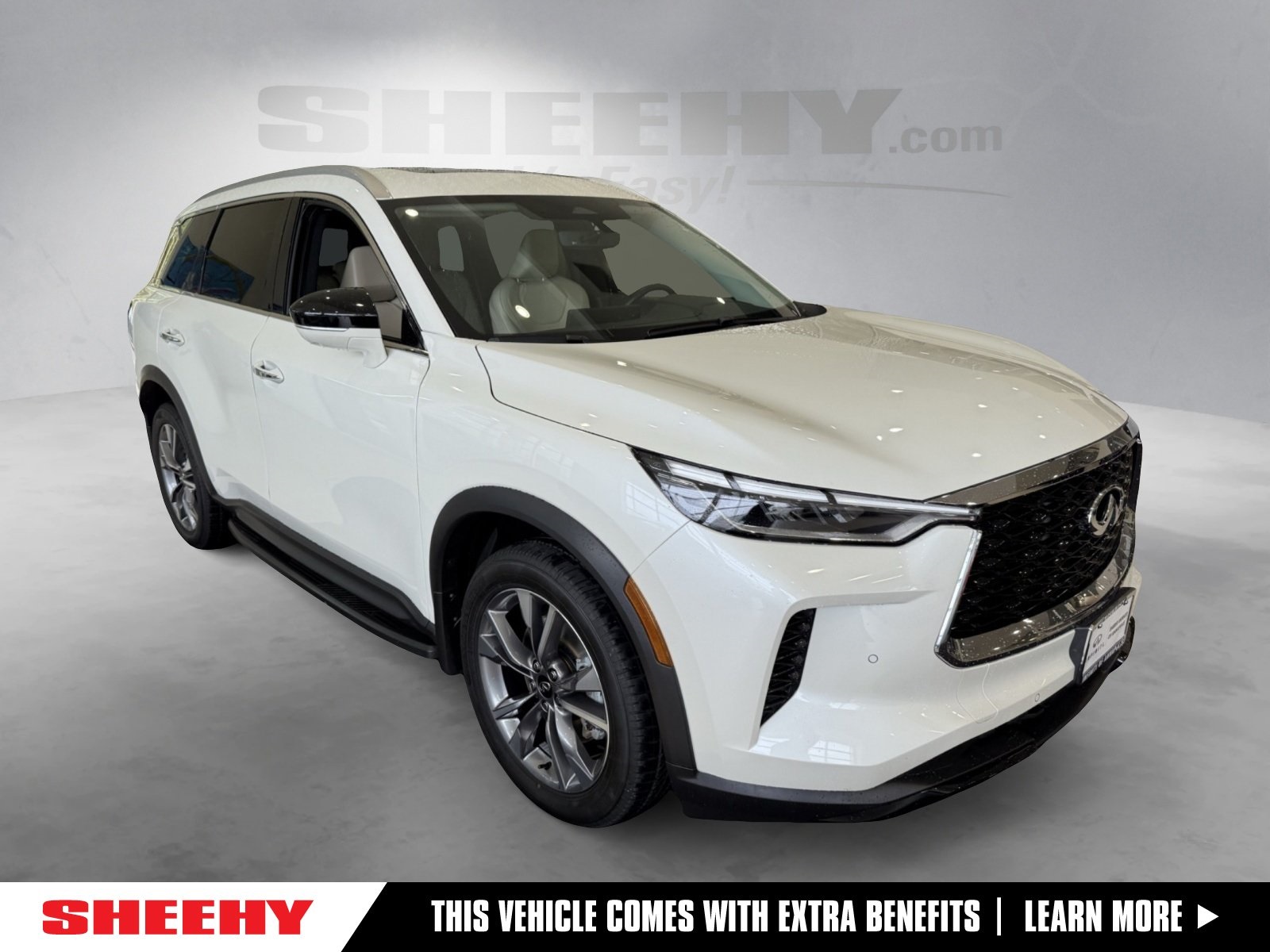 2023 INFINITI QX60 LUXE's photo