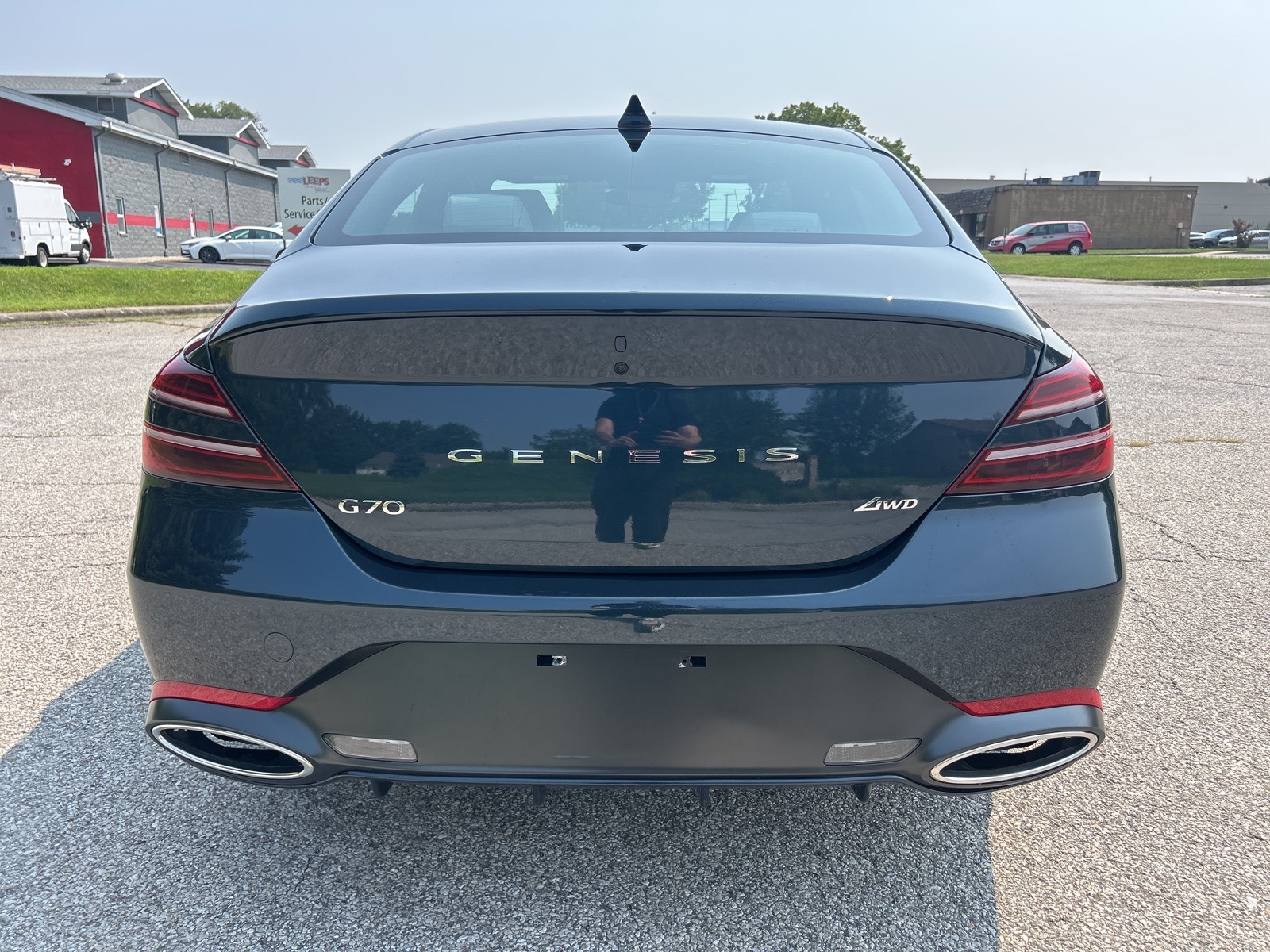 2025 Genesis G70 2.5T photo 8